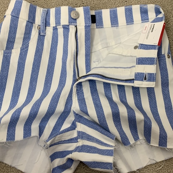 Express Blue and White Striped Shortie Super High Rise Mom Shorts- NWT- 6 - Picture 15 of 15